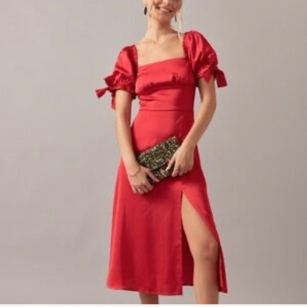 Red bow dress